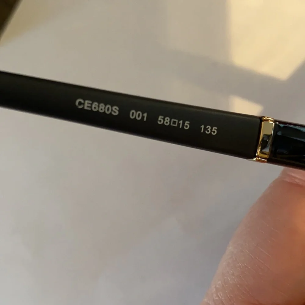 Chloe Black Sunglasses - Picture 4 of 12